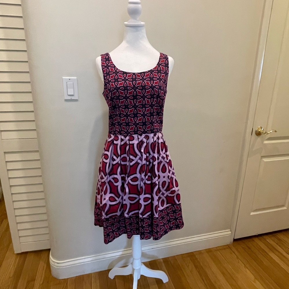 Elegant Pink Patterned Dress
